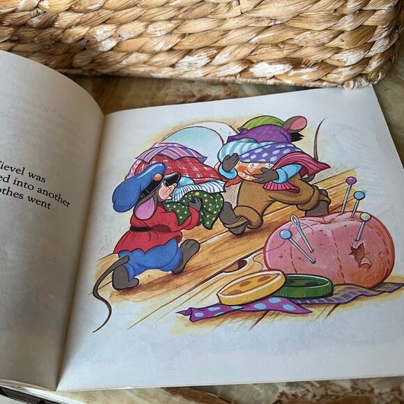 An American Tail: Tony & Fievel: McDonalds 1986 - Picture 4 of 6